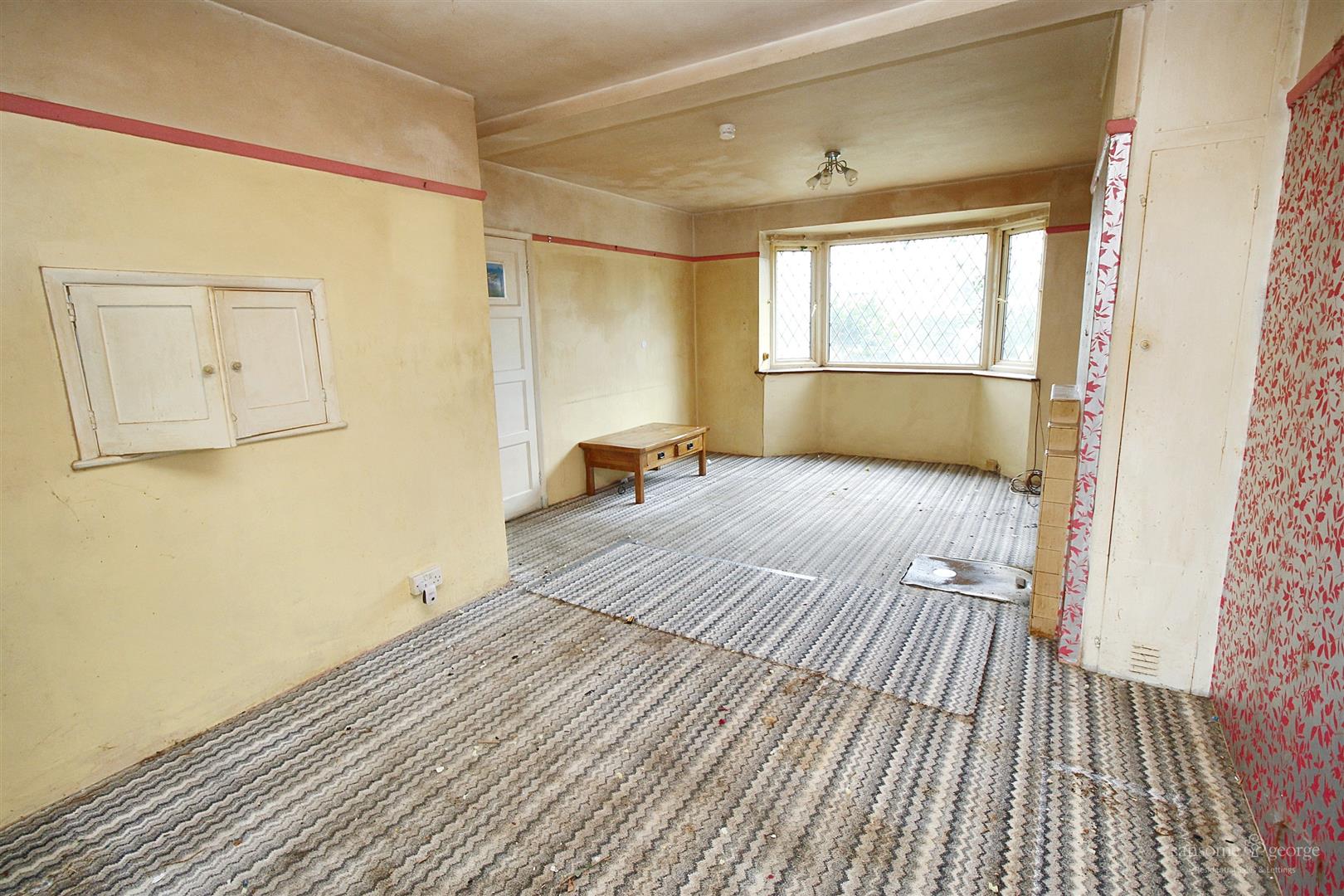 Beverley Road, Tilehurst, Reading